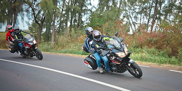 Motorbike ride experience mauritius guided biking adventure (9)
